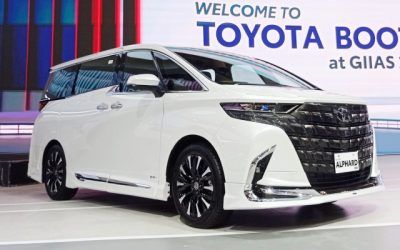 Spesifikasi Toyota Alphard Terbaru, MPV Mewah Dengan Opsi Mesin Hybrid