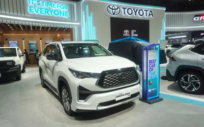 Penjualan Mobil Hybrid Melejit 10%! Mengapa Innova Zenix Unggul Jauh?